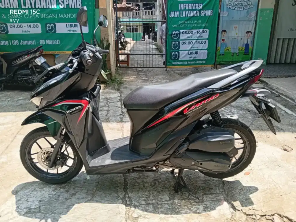 honda Vario 125 tahun 2019 pajak on