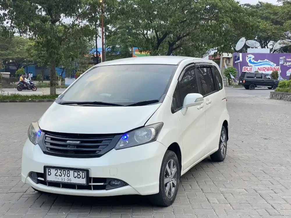 Honda Freed type PSD