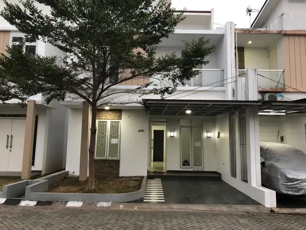 Dikontrakkan Rumah Dua Lantai Dekat Margonda dan Stasiun Depok Lama