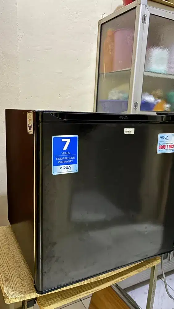 Dijual Kulkas Mini bekas