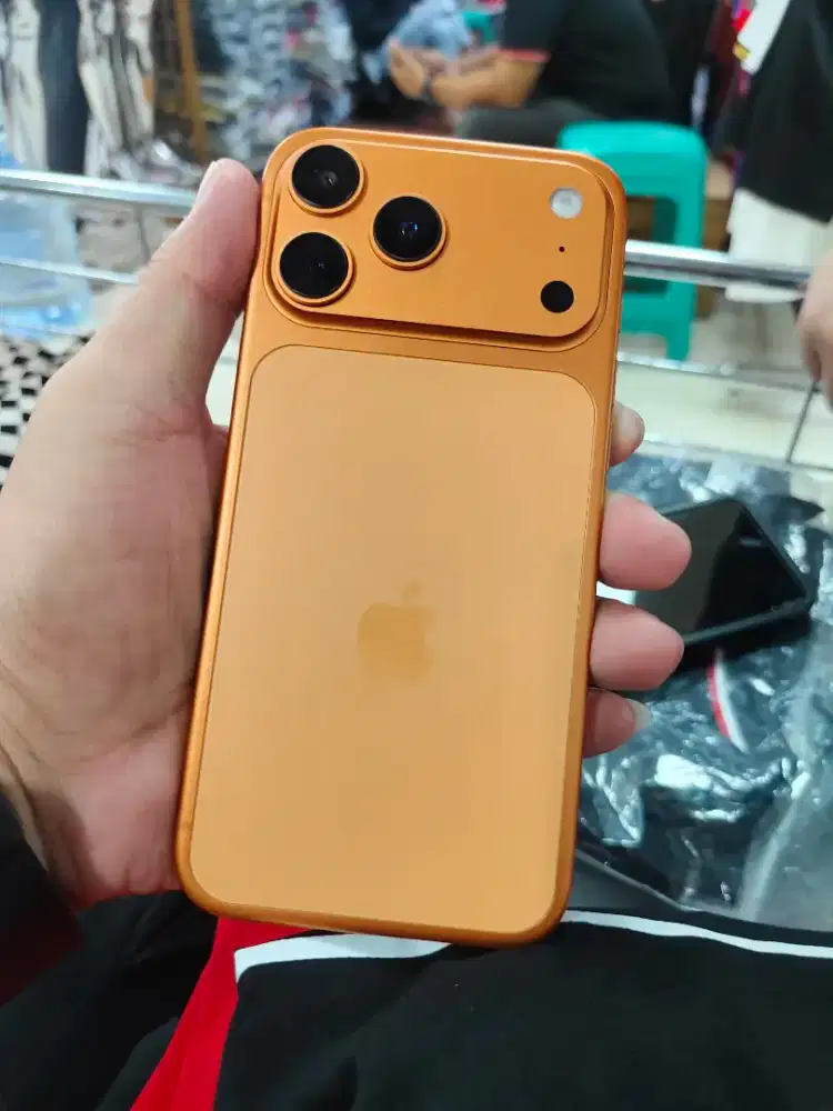 Iphone 17 Pro Max 1T - Intel