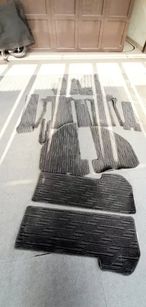 Karpet mobil original toyota all New alphard 2019