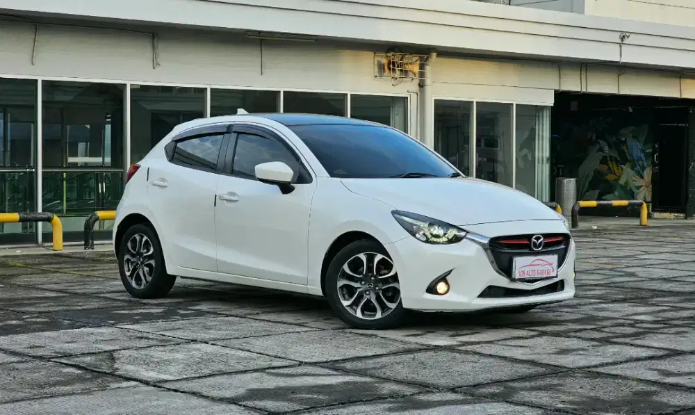 [Km 80rb] Mazda 2 R Skyactiv 2015