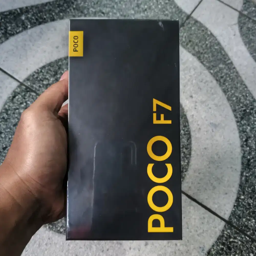 Poco F7 12/512 Black Segel Box