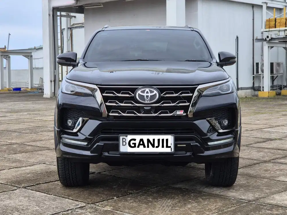 (Km 20rb) Grezz Fortuner GR 2.8 Sport AT 2024 Tgn1 Muluz Bisa DP  50jt