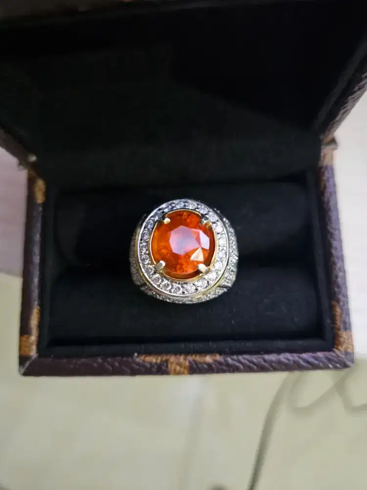 dijual batu orange safir