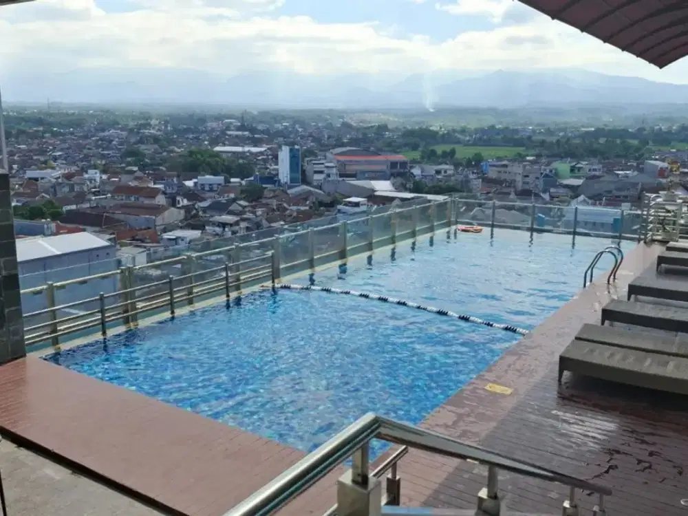 Dijual Lelang Hotel Gatot Subroto Jember Dekat Lippo Plaza
