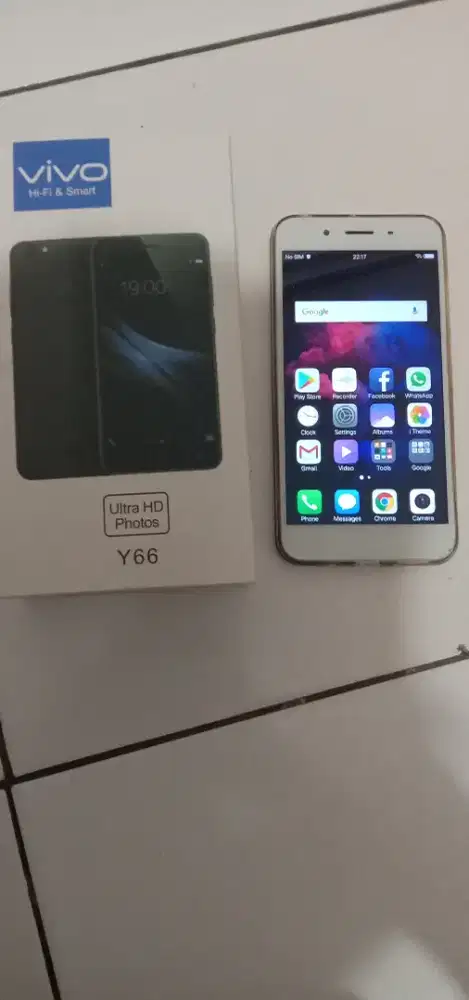 ViVO Y66 handphone