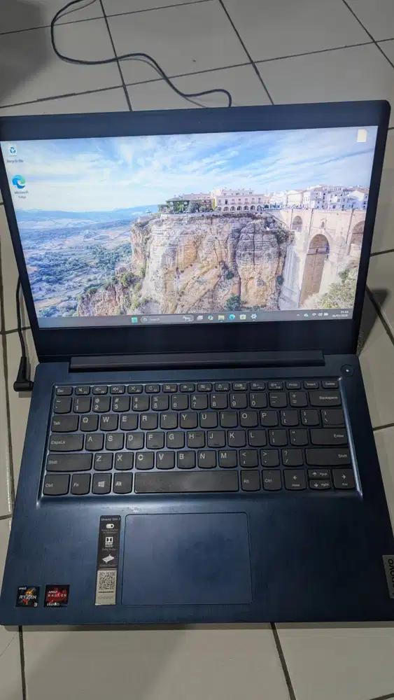lenovo ideapad slim 3