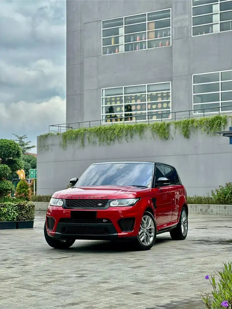 CASH Range Rover Sport 5.0 SVR 2017 Low KM Like New