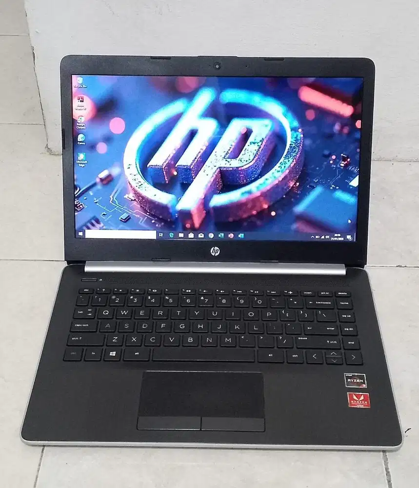 Laptop HP 14 Amd Ryzen 3 2200U
