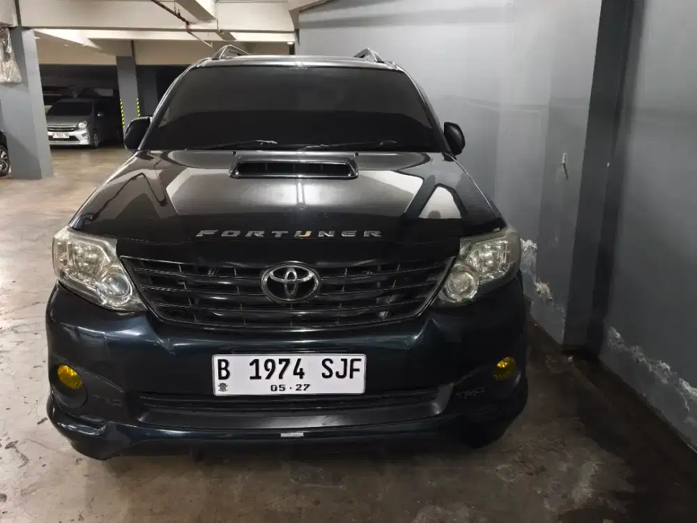 TOYOTA FORTUNER 2012 MATIC DIESEL