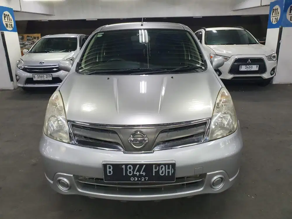 Nissan Grand Livina Mdl 1.5 XV AT 2013 FullOriginal SepertiBaru Gresss