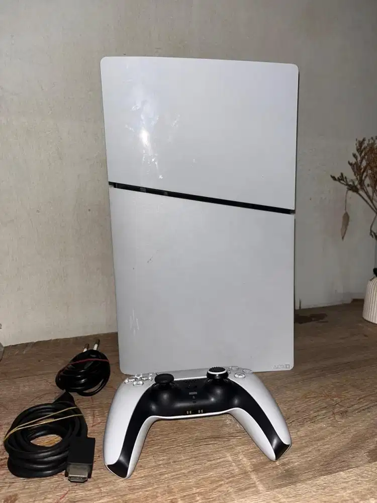 WTS PS5 Slim Digital Edition – Like New