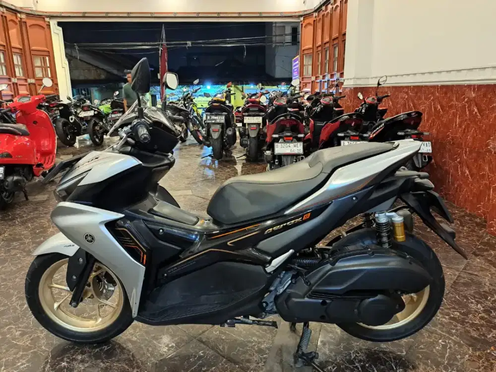 DP 1 JT AEROX S ABS 2022 MOTOR MULUS KAYA BARU KM RENDAH PAJAK HIDUP