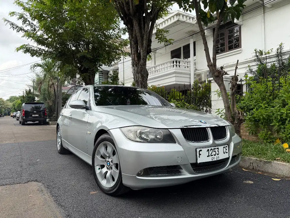 Bmw 320i E90 2006 AT