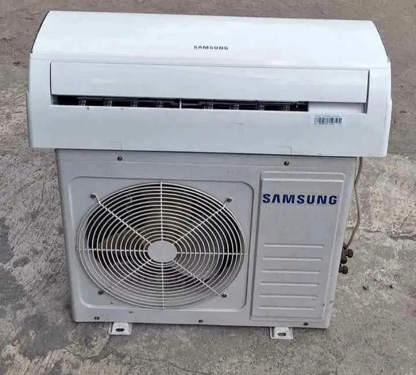 Ac samsung 1/2pk mulus punya pribadi beli dari baru