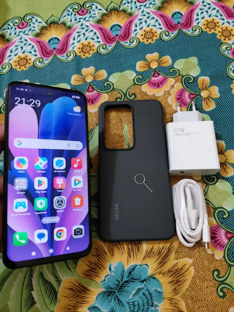 Redmi 15 RAM 8+8/128GB NFC Battery 7000mah segel istimewa