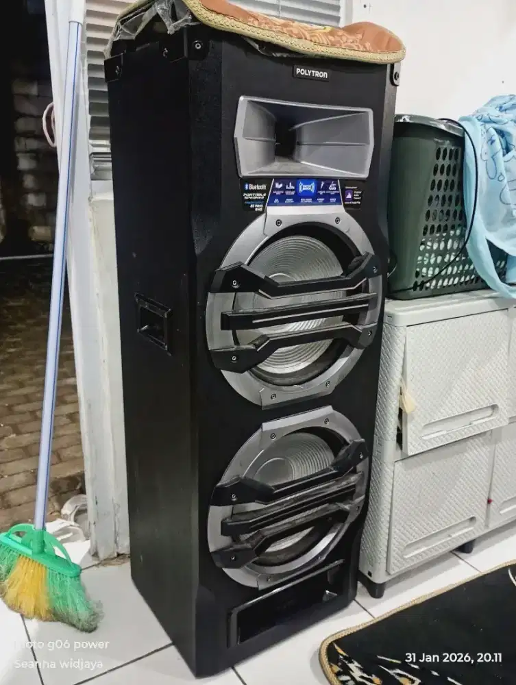 Speaker karaoke Polytron