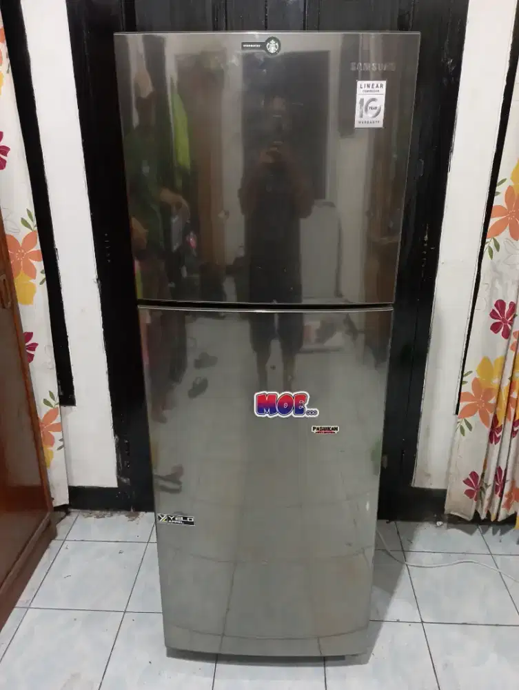 Kulkas 2 pintu samsung digital
