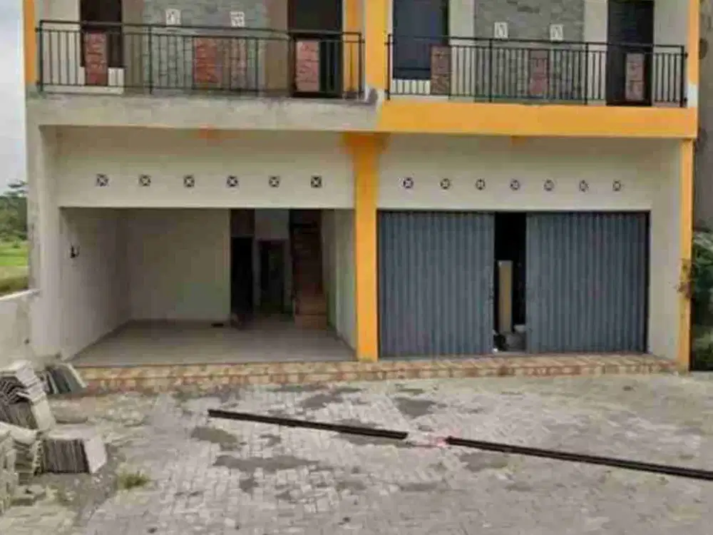 Ruko di sewakan mangku jl utama area maguwoharjo dekat pasar setan