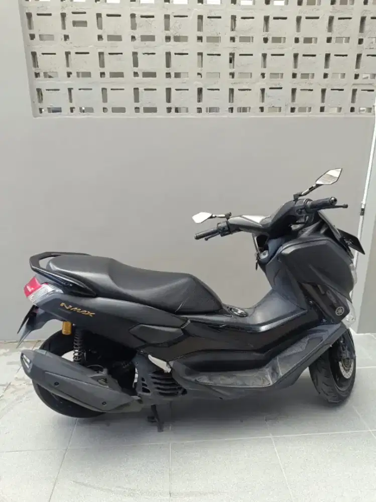 Nmax 2021
Plat D kota Bandung