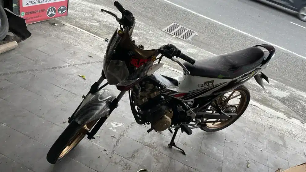 Suzuki satria FU 150 2012