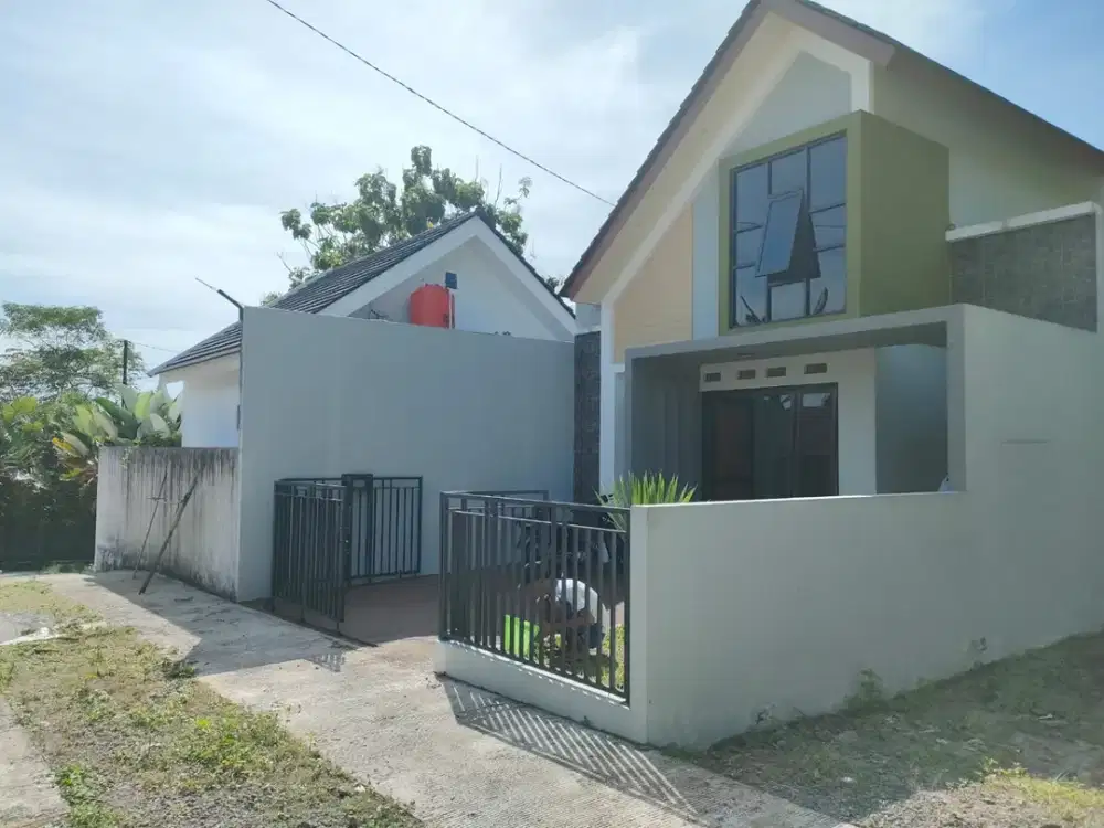 Rumah Scandinavian Mezzanine Dekat Kampus UII