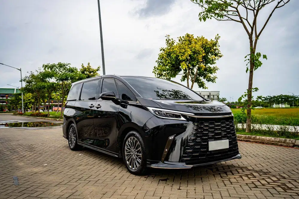 Lexus LM350H 7 Seater 2024 Black Hitam 2023 Mobkas 2025 Jual Cepet Bu