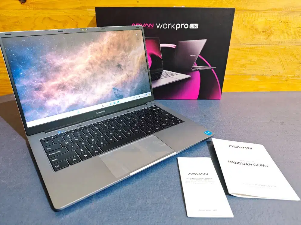 Advan WorkPro Lite Core i3-1220P RAM 8GB SSD 256GB Fullset