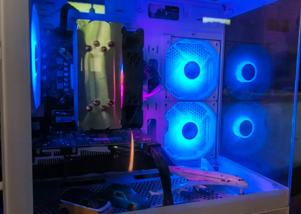 PC EDITING DAN GAMING INTEL I3 GEN 12 FULLSET