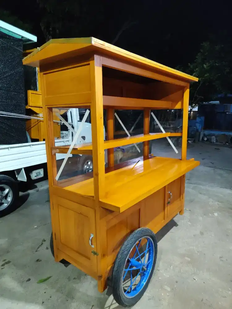 Jual Gerobak Angkringan,Bakso,Mie Ayam,Bubur,Roti BakardlL.
