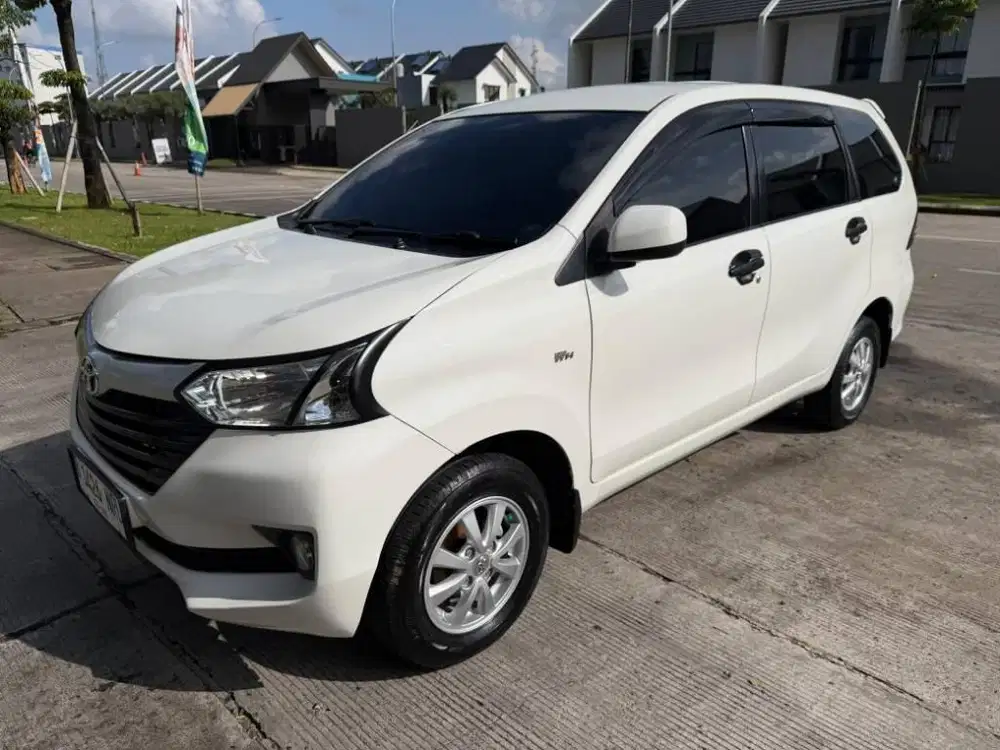 avanza e at matic 2017 putih km low