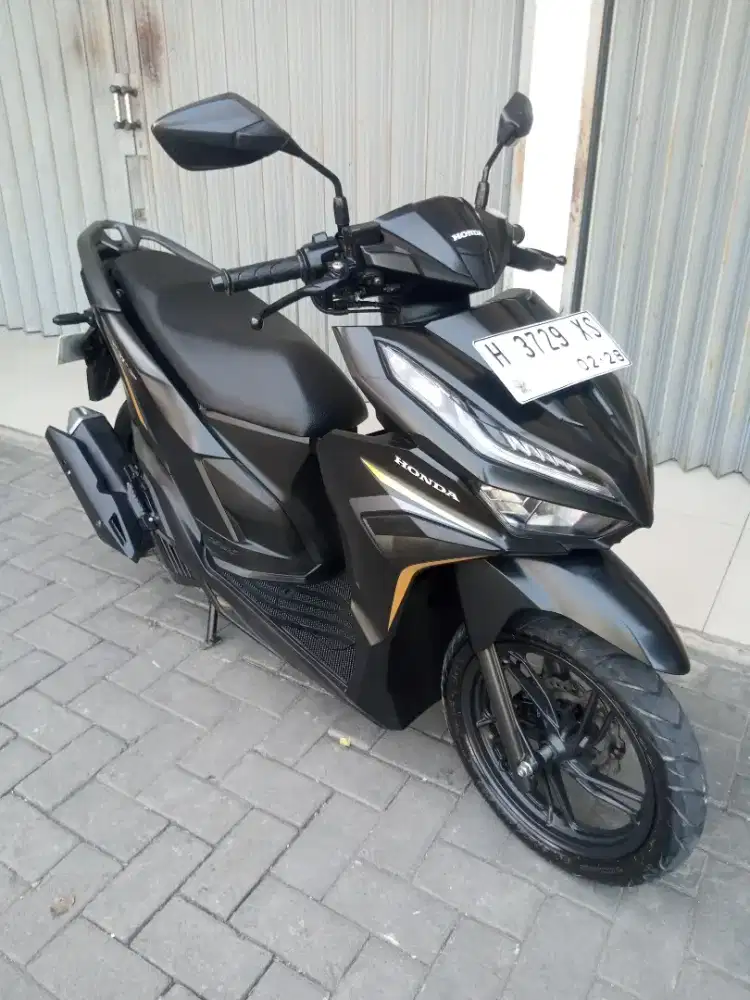 Honda Vario 125 CBS ISS keyless 2023 Hitam