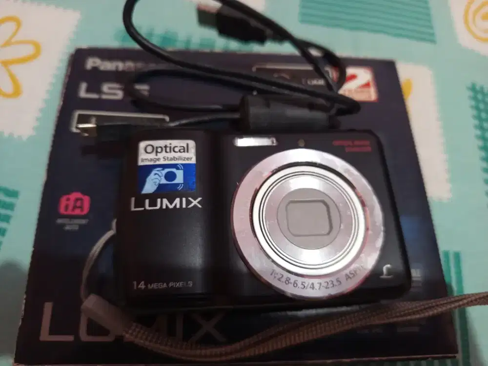 Kamera Digital Panasonic LS5 Lumix