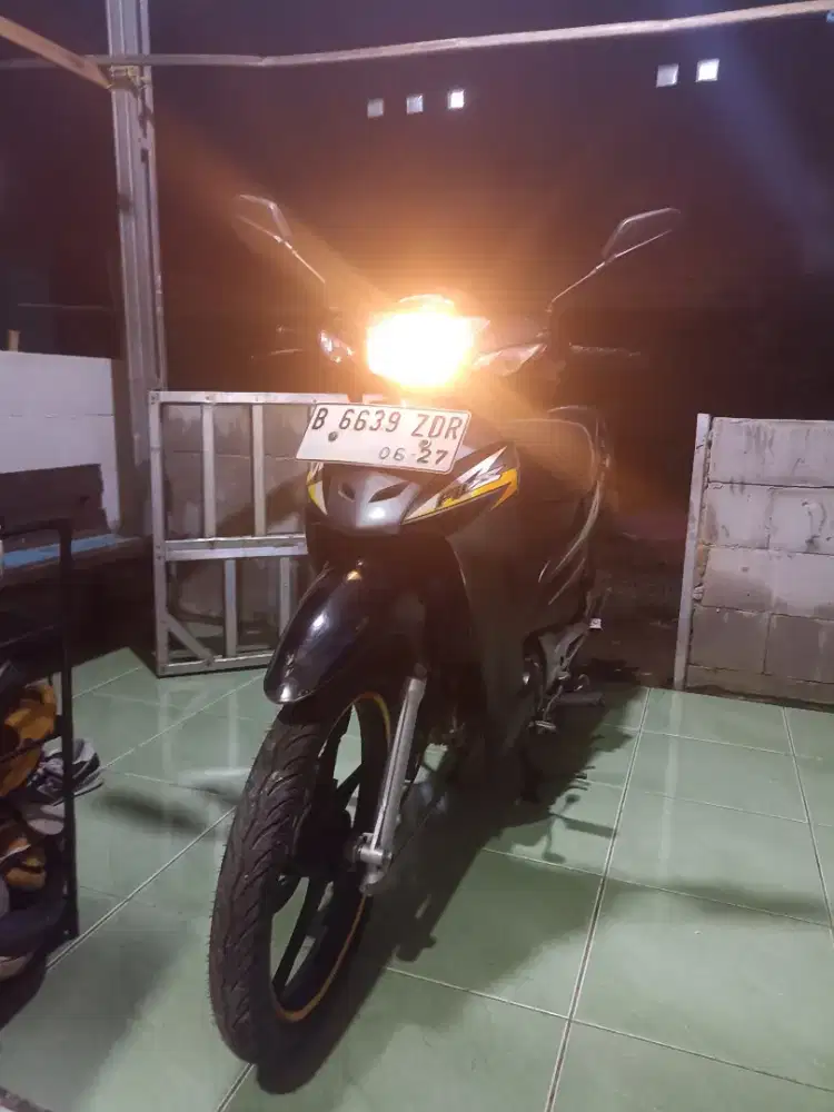 B.U jual cepat Honda fit s lengkap