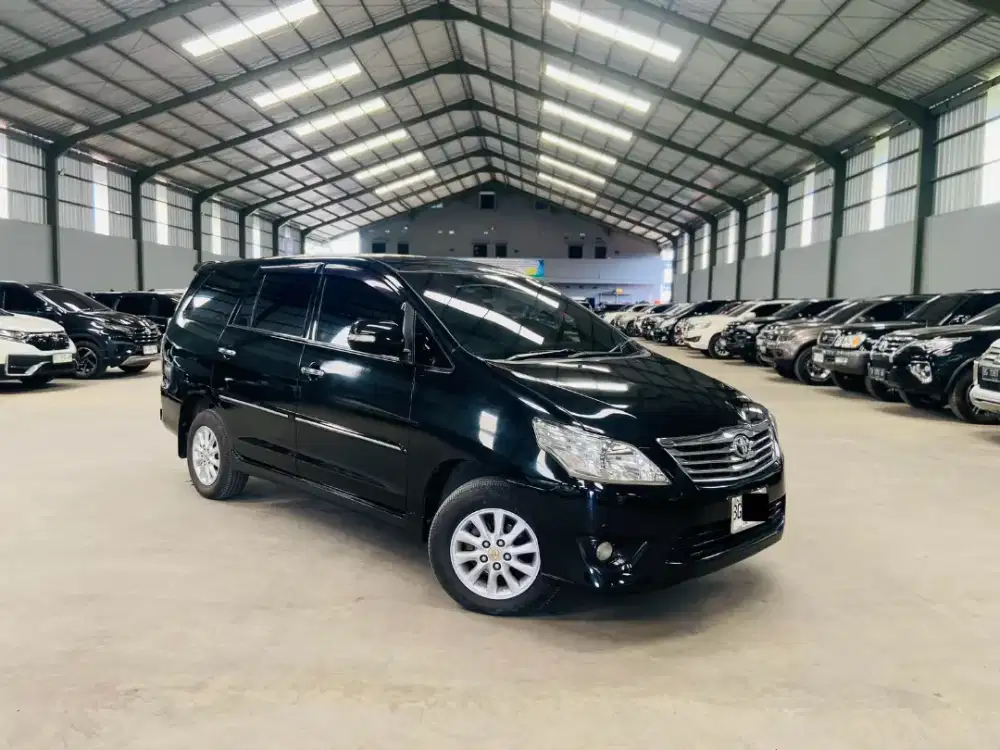 Toyota Innova 2.0 V 2013 / 2014 AT Matic, Sangat terawat
