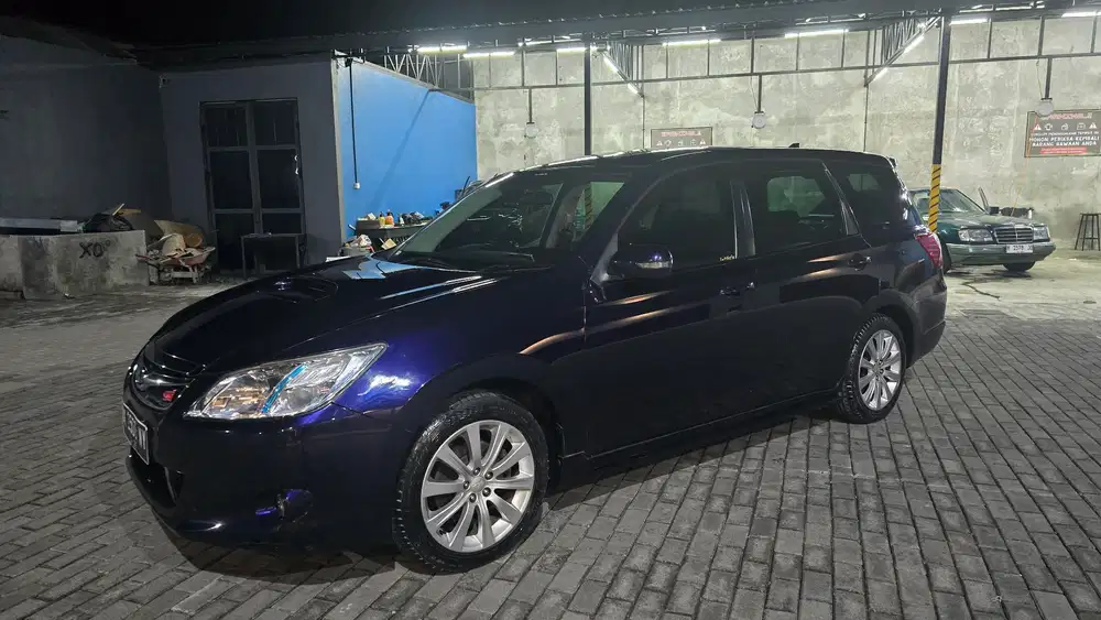 Subaru Exiga 2011 Bensin