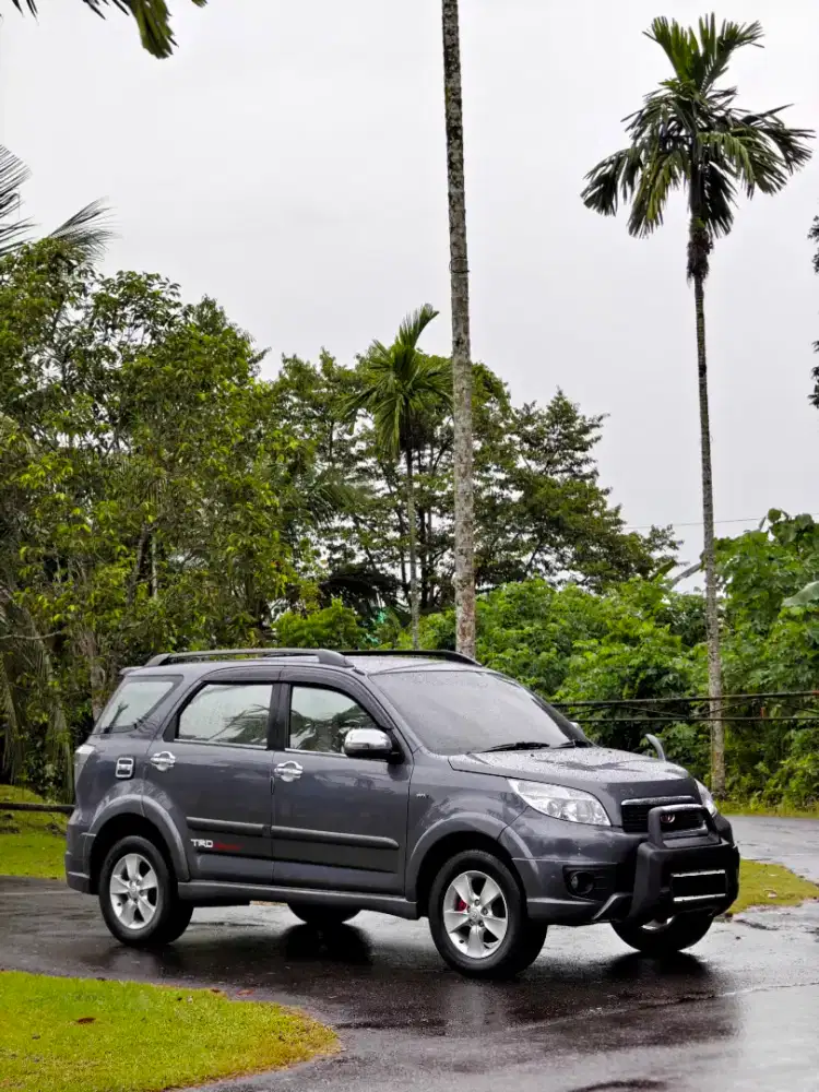 Toyota Rush TRD Sportivo 2014 Manual Istimewa !!!