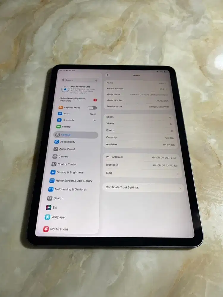 Ipad Pro 11 inch 2020 (2nd Gen) 128gb Wifi only Like new 9.9/10