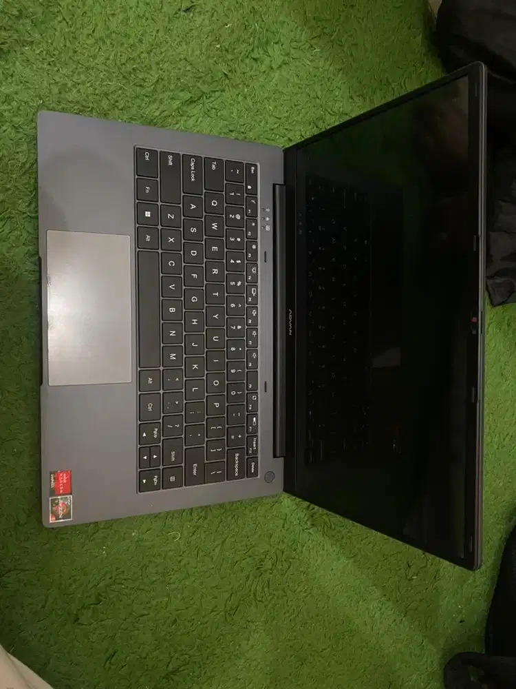 Laptop Advan Soulmate Plus AMD RYZEN 5-3500U 8GB/Fullset