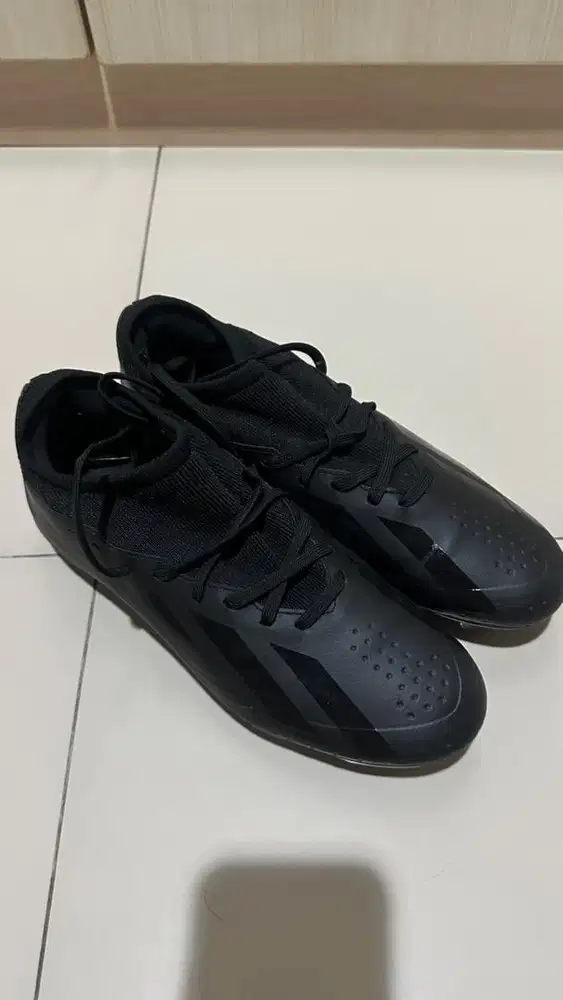 Sepatu bola Adidas Crazy Fast