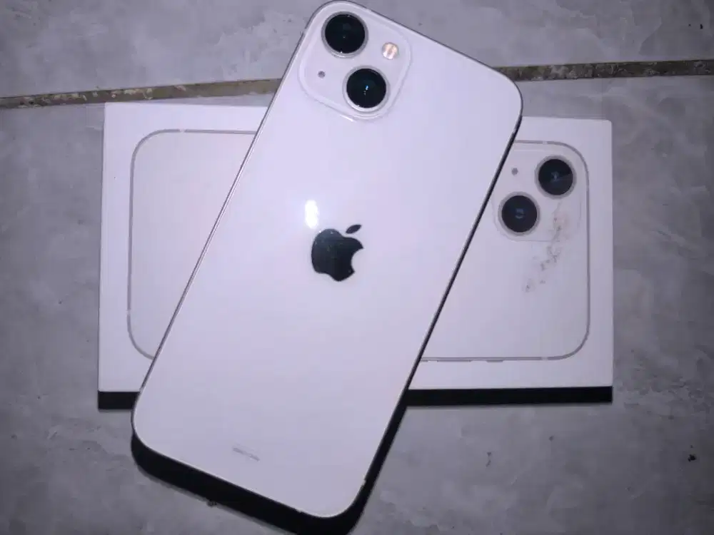 iPhone 13 128GB Starlight iBox