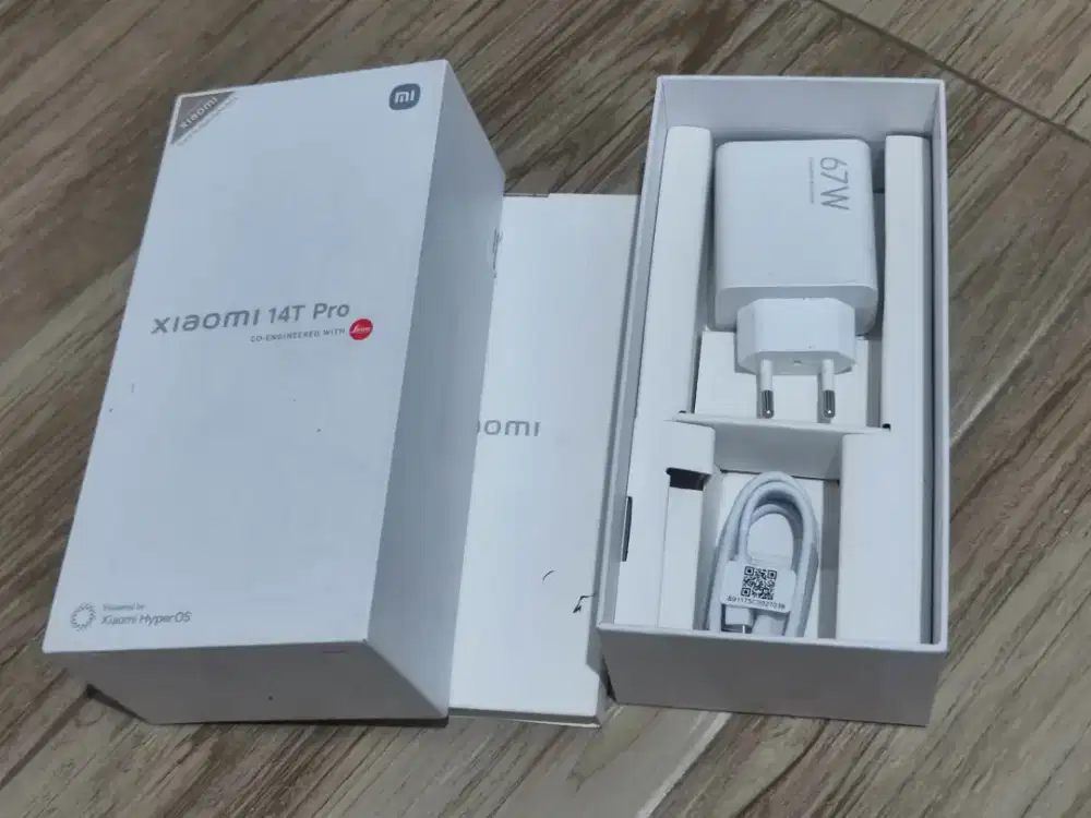 Xiaomi 14T Pro 12 / 512 GB hitam - second mulus