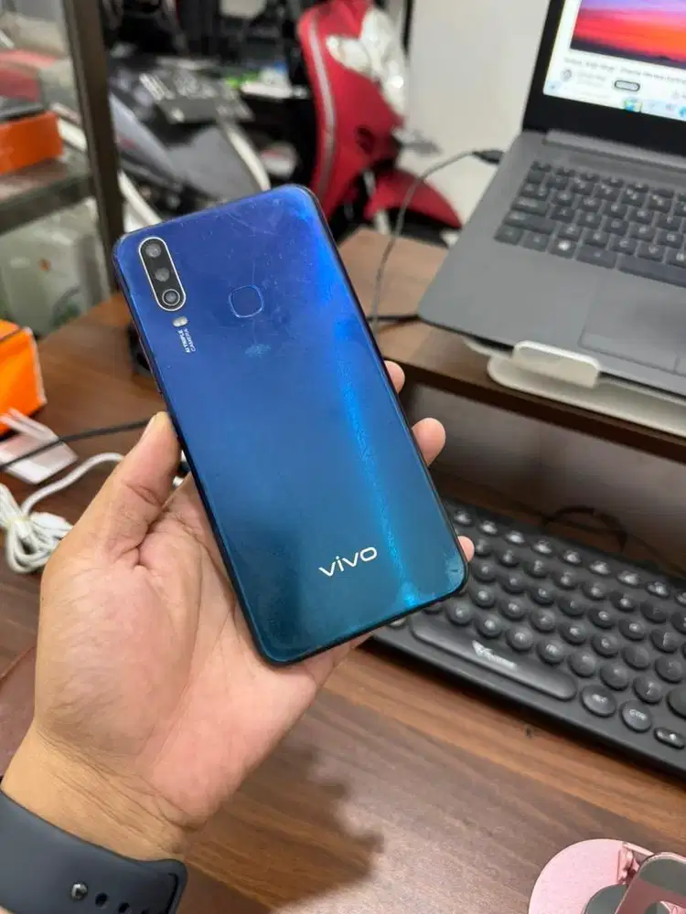 Vivo Y12 3/32 Lengkap