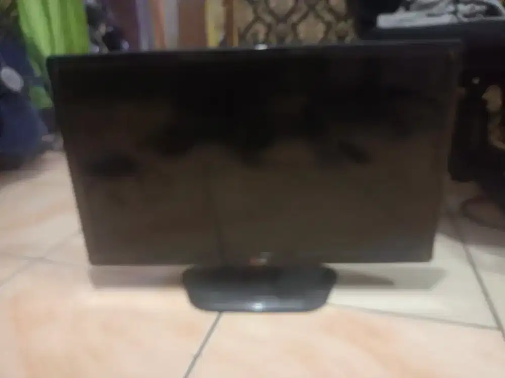 jual tv led 24 inci Merc LG kodisi mulus