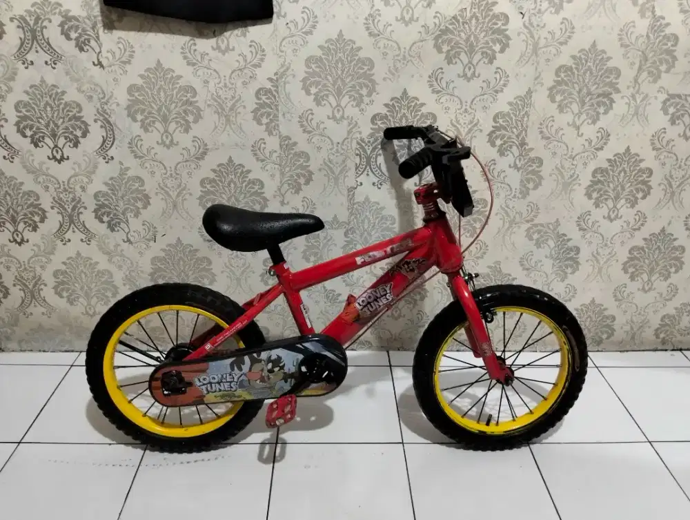 sepeda BMX anak ukuran 16 untuk umur 4-7 tahun