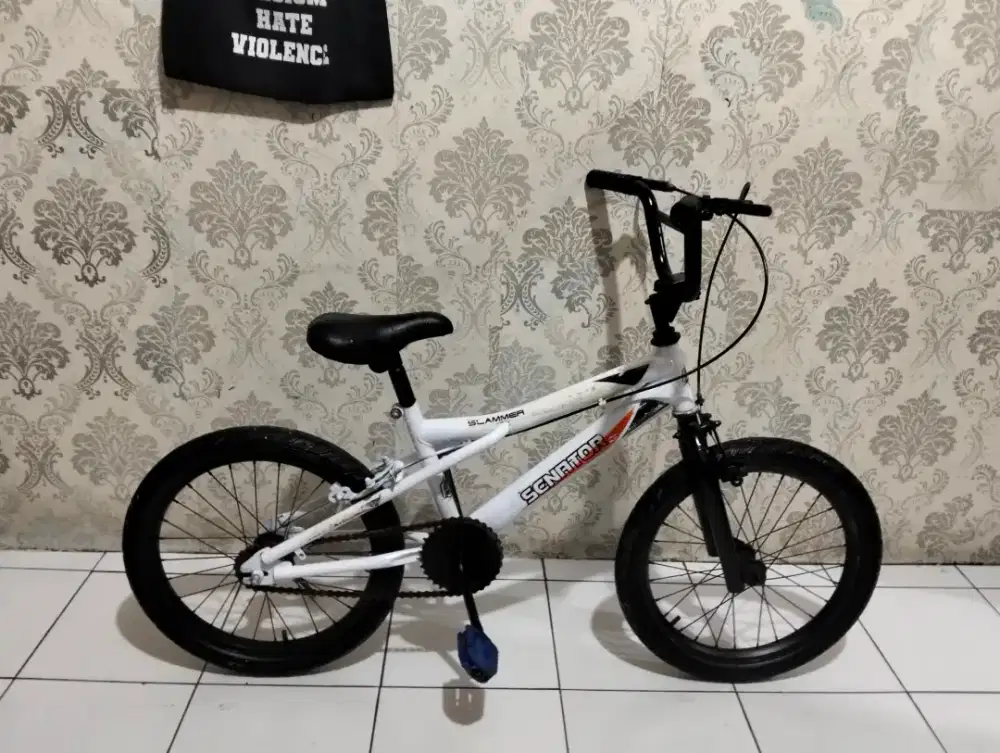 Wimcycle sepeda BMX anak ukuran 18 untuk umur 4-7 tahun