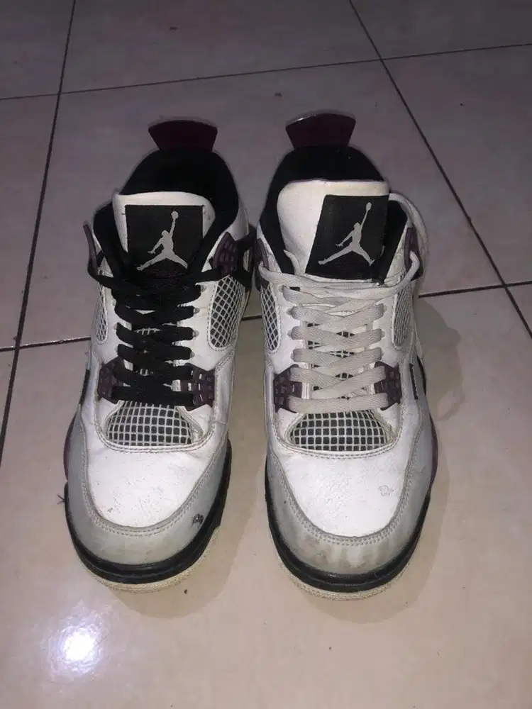 AIR JORDAN 1 LOW & PSG AIR JORDAN 4 RETRO