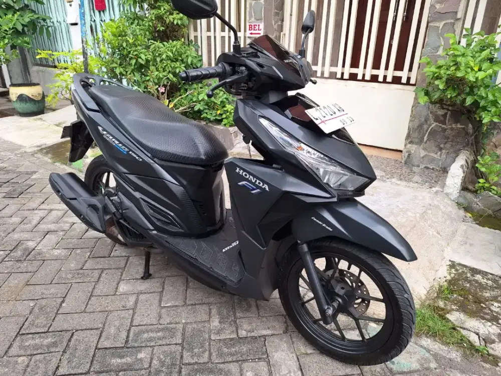 Vario 150 jual cpt 2015 kondisi sgt bagus samsat kdg cowek
